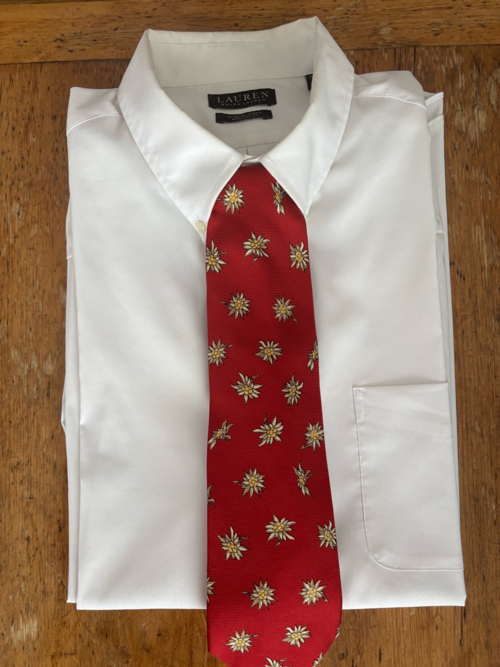 Men’s Faconnable Silk Neck-tie.
